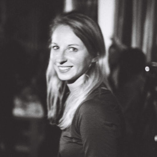 Suzanne Schwarz Photo 6