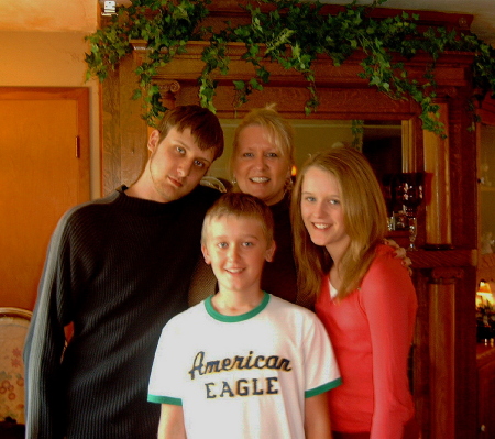 Tina Spradlin Photo 10