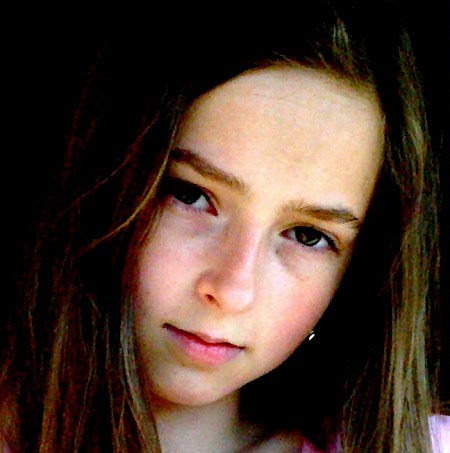 Regina Varga Photo 5