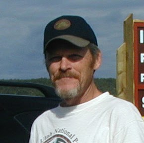 Robin Perkins Photo 45