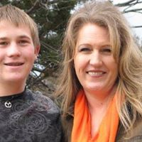 Stacie Mathews Photo 19