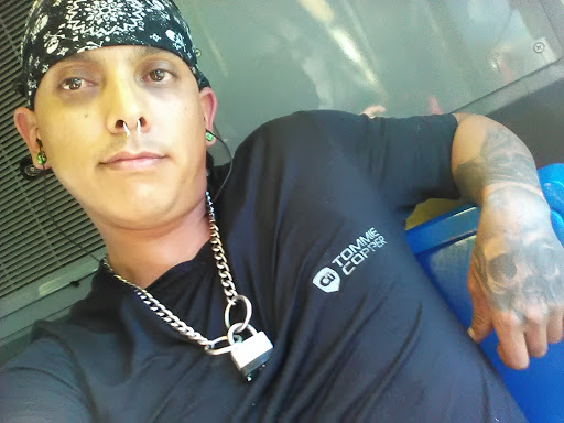 Eddie Ramos Photo 32