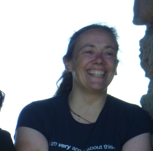 Lindsay Clayton Photo 7