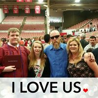 Danielle Ahrens Photo 8