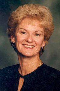 Jane Skinner Photo 26