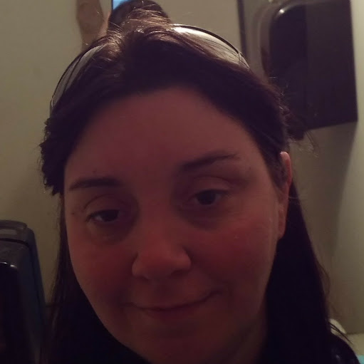 Lorraine Edwards Photo 28