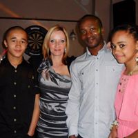 Lorraine Cain Photo 19