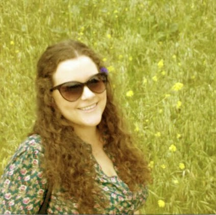 Alison Gallagher Photo 27