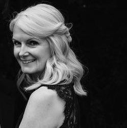 Kelli Sullivan Photo 18
