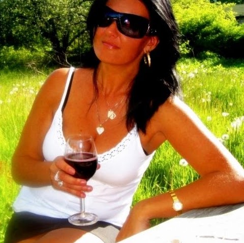 Lori Morrison Photo 41