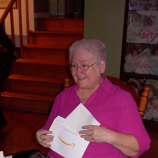 Lynda Davis Photo 31