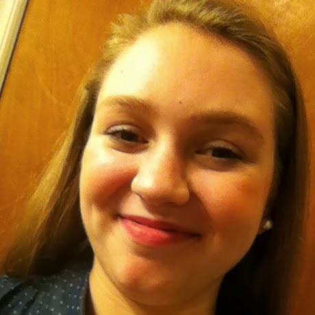 Samantha Gates Photo 8