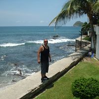 Luis Chiang Photo 8