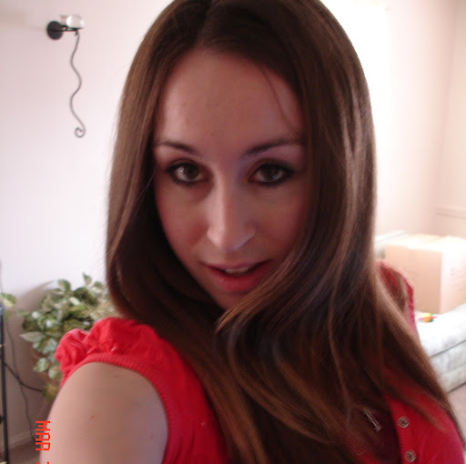 Amanda Glenn Photo 37