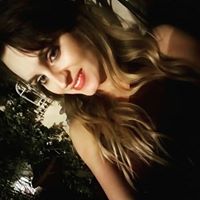 Stephanie Albert Photo 10