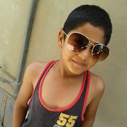 Manish Deora Photo 4