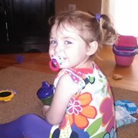 Stephanie Keyes Photo 11