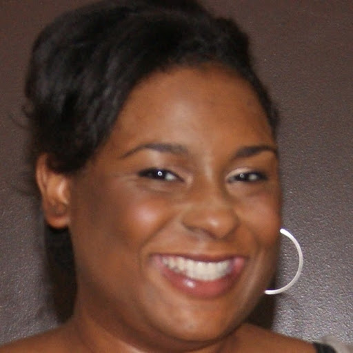 Tonya Walker Photo 19