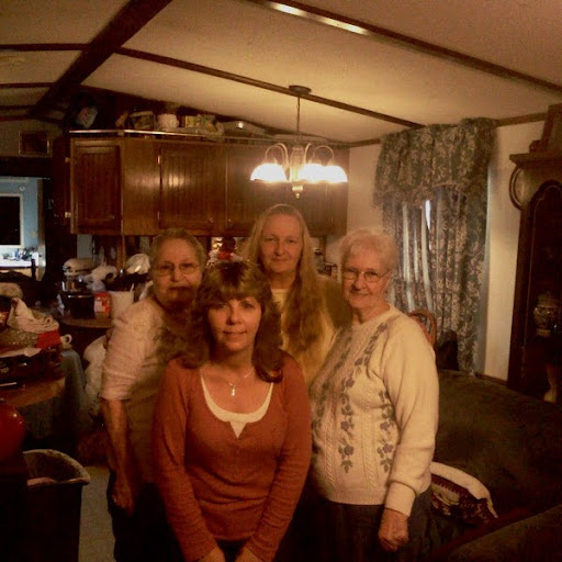 Linda Horn Photo 10