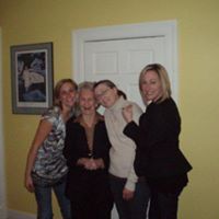 Julie Karns Photo 6