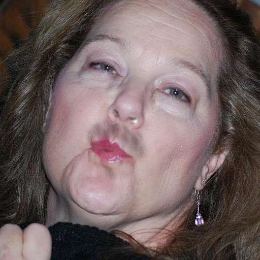 Theresa Kerr Photo 22