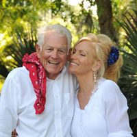 Julie Mason Photo 18