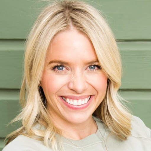 Erin Donaldson Photo 10