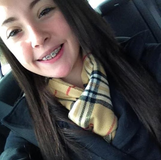 Samantha Arellano Photo 19