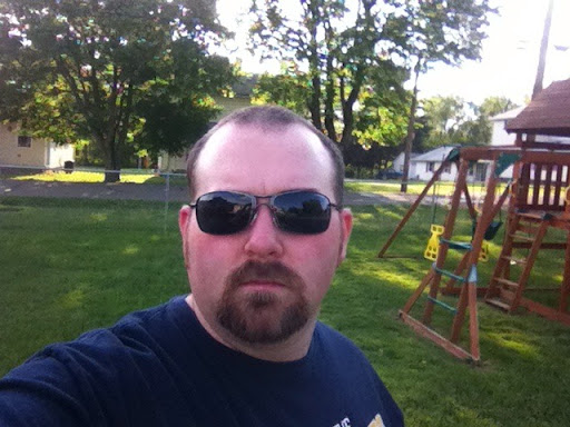 Aaron Davis Photo 22