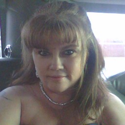 Regina Tucker Photo 8