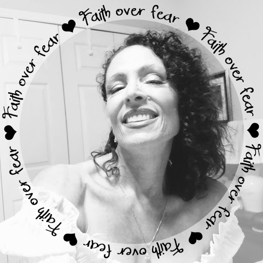 Sandra Roth Photo 10