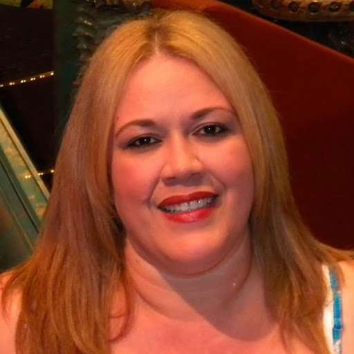 Aida Santiago Photo 19