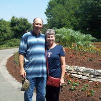 Elizabeth Horton Photo 31