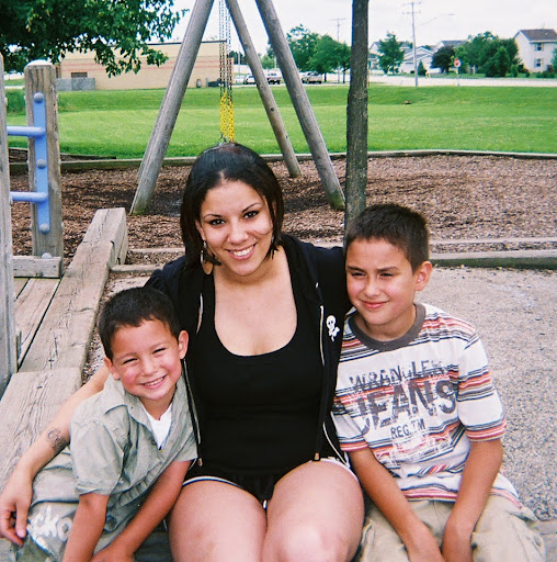 Denise Rhoads Photo 17