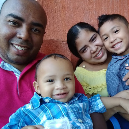 Frank Acosta Photo 34