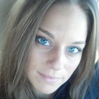 Julie Crawford Photo 17