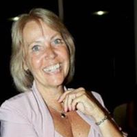 Carol Lucas Photo 15