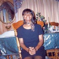 Kimberly Gaines Photo 31