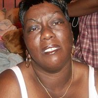 Catherine Lowery Photo 8