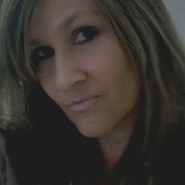 Elaine Allison Photo 16