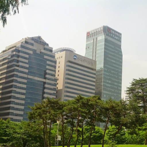 Hong Park Photo 22