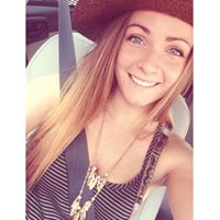 Sarah Schneider Photo 22