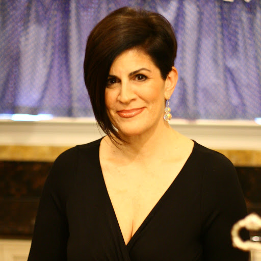 Lisa Scruggs Photo 24