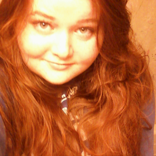 Ashleigh Burns Photo 7