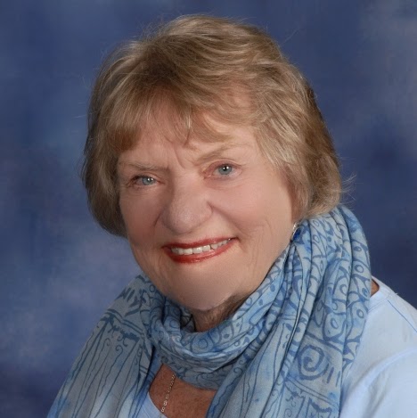 Elizabeth Congdon Photo 27