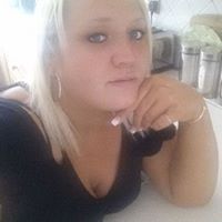 Staci Richards Photo 16