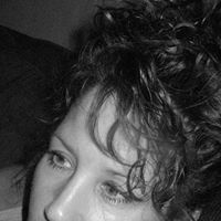 Alisa Young Photo 18