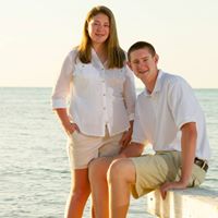 Anna Peters Photo 45