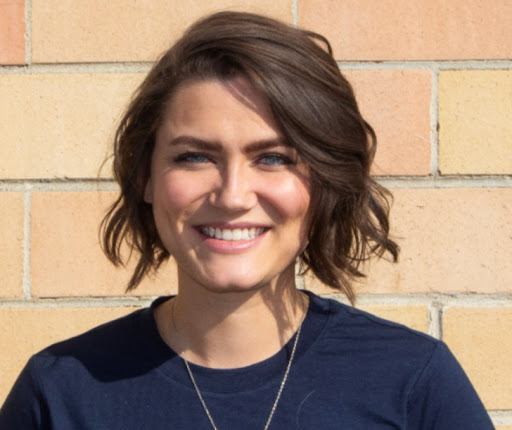 Megan Peterson Photo 35