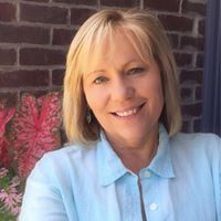 Anna Garrett Photo 35